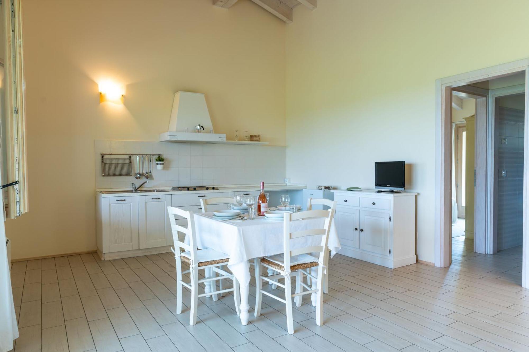 Agriturismo Colle Dei Pivi Ponti sul Mincio Luaran gambar