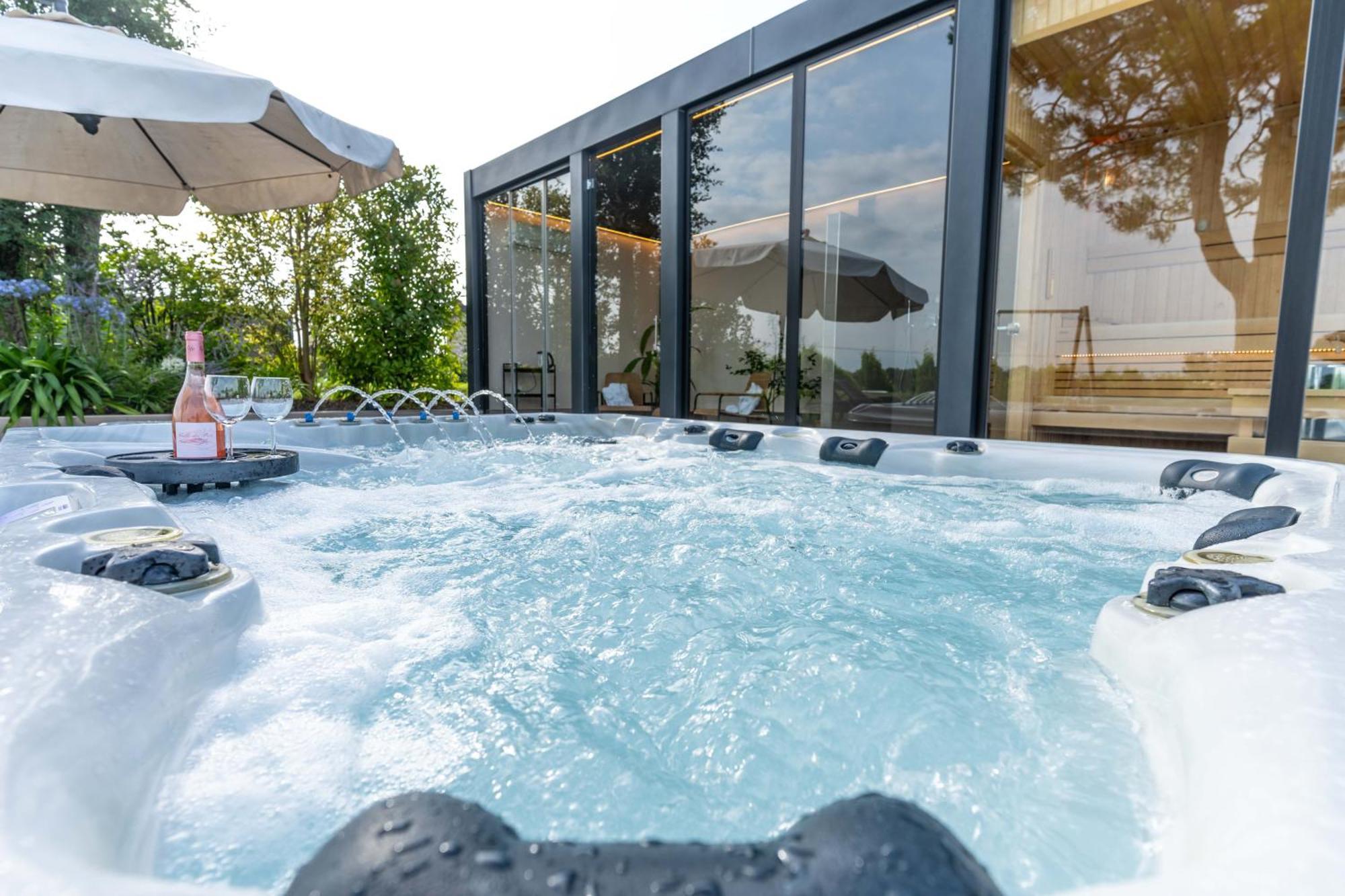 Agriturismo Colle Dei Pivi Ponti sul Mincio Luaran gambar